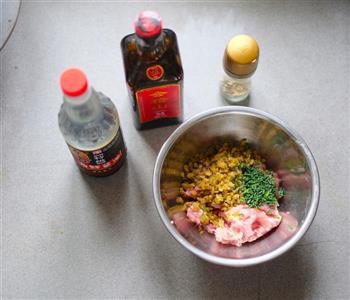 平底锅版榨菜鲜肉月饼的做法步骤5