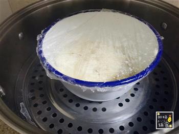牛油果椰蓉冰皮月饼的做法步骤5