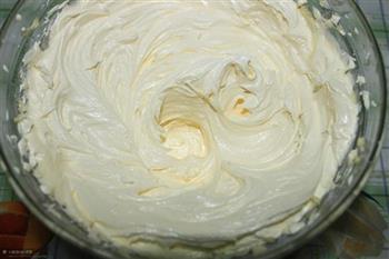 巧克力奶油霜裱花蛋糕的做法步骤3