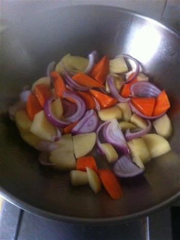 咖喱牛肉炖土豆的做法步骤8