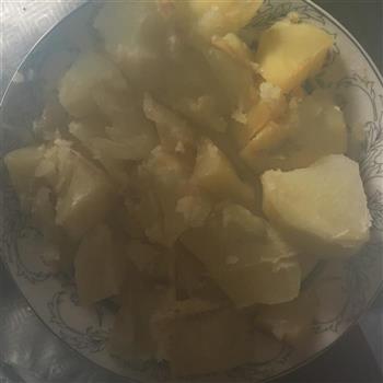 白菜土豆泥的做法图解1