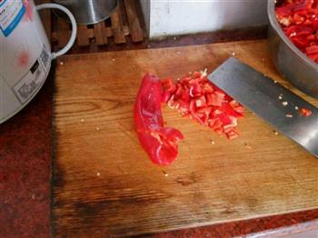 自制辣椒酱的做法步骤2