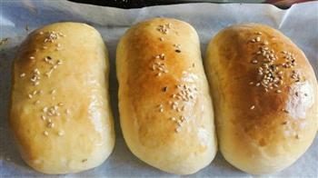 咸蛋黄肉松面包的做法步骤8