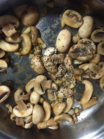 黑椒白蘑菇-简单四步成就极致口感的做法图解4