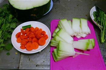 养生冬瓜排骨汤的做法步骤6