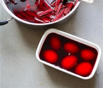 红菜头溏心卤蛋的做法步骤9