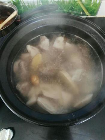 排骨莲藕汤的做法步骤8