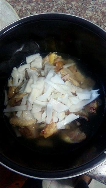 椰子鸡汤的做法步骤2