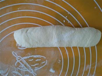 豆沙卷面包的做法步骤11