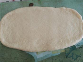 豆沙卷面包的做法图解9