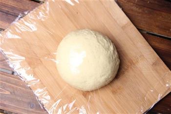 美味的肉松面包卷的做法步骤5