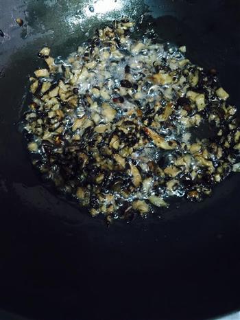 麻辣香菇牛肉酱的做法步骤2