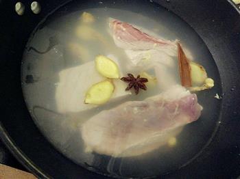 土豆丝炒肉-家常菜的做法步骤1
