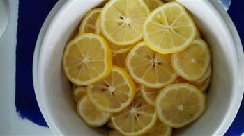 冰糖柠檬的做法步骤1