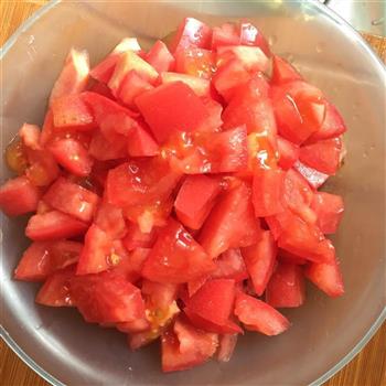西红柿炒茄子的做法步骤1