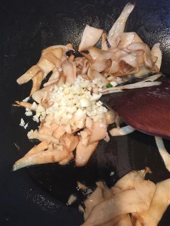 蒜蓉干煸杏鲍菇的做法步骤4
