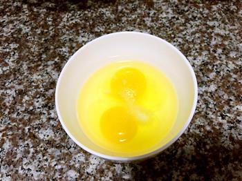 韭黄炒鸡蛋的做法图解4