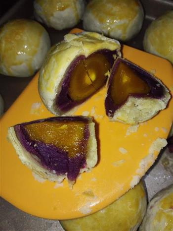紫薯蛋黄酥的做法步骤15