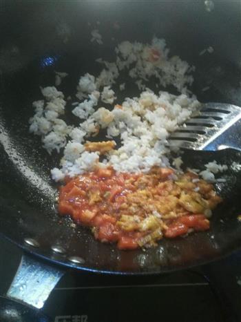 西红柿蛋炒饭的做法步骤4