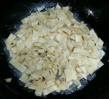 尖椒干豆腐的做法步骤2