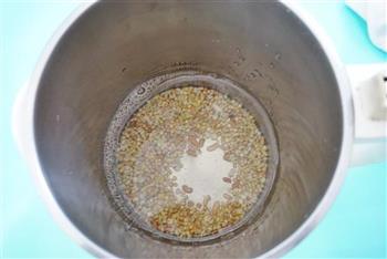 薏米荞麦赤小豆豆浆的做法图解3