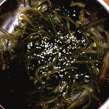 日式凉拌海藻菜海白菜裙带菜-鲜甜可口的做法图解3