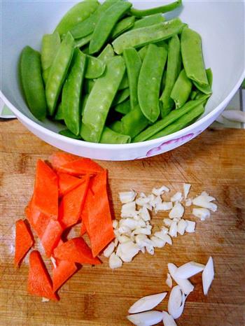 清炒蒜蓉荷兰豆的做法步骤1