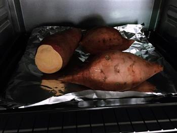 烤番薯-美味的做法步骤1