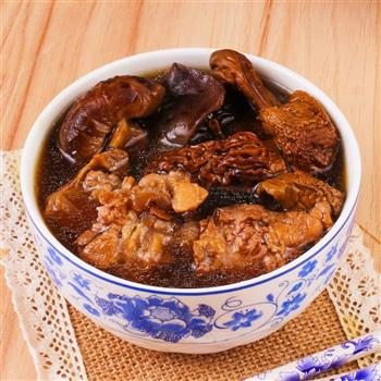 广东老火汤-羊肚菌姬松茸杂菌汤的做法图解5