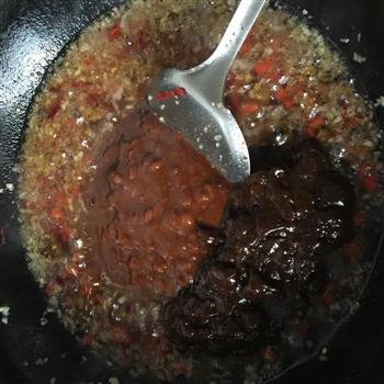 超好吃的香辣香菇牛肉酱的做法图解11