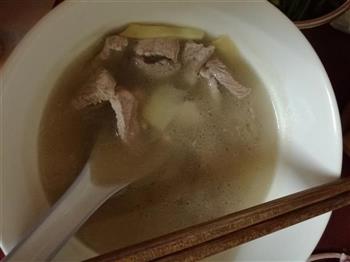 瘦肉姜片汤 月子汤的做法图解2