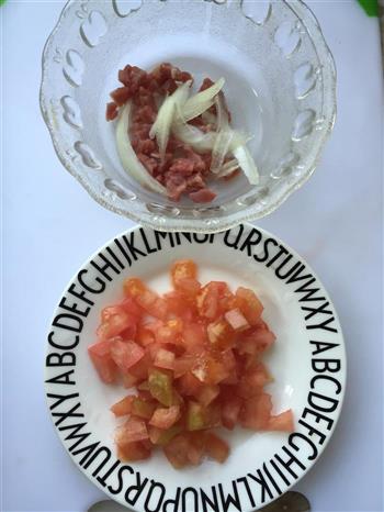 婴儿辅食-番茄牛肉面的做法图解2