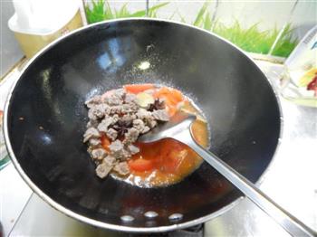 茄汁小土豆炖牛肉粒的做法步骤7