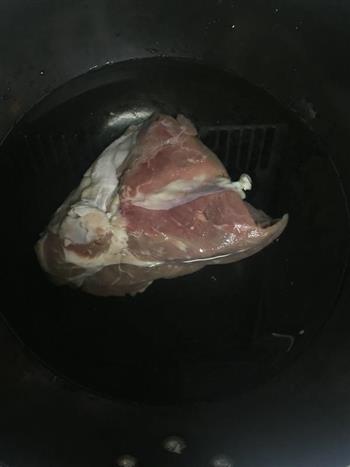 清汤牛肉面的做法步骤2