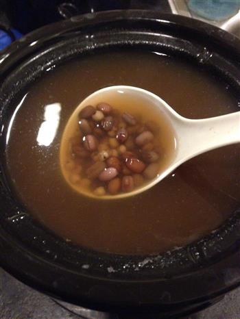 红豆薏仁汤的做法图解3