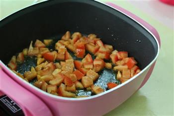 番茄豆腐煮小扇贝的做法步骤2