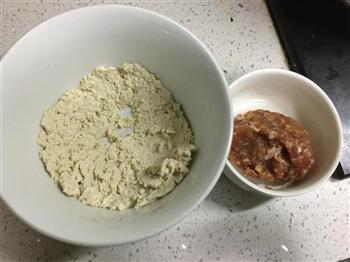珍珠豆腐肉丸子的做法步骤2