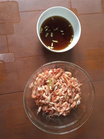 水煮虾的做法步骤1
