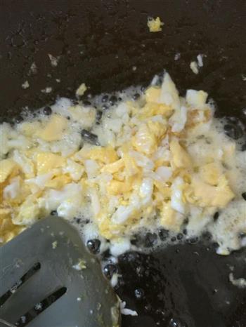 豆角蛋炒饭的做法图解3