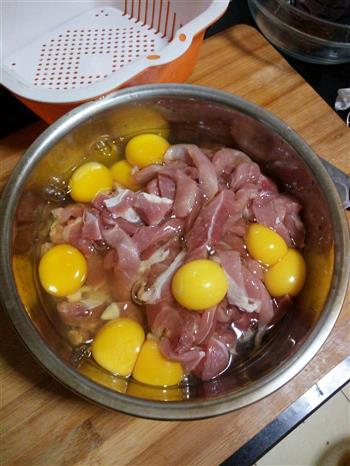 酸汤酥肉的做法步骤3