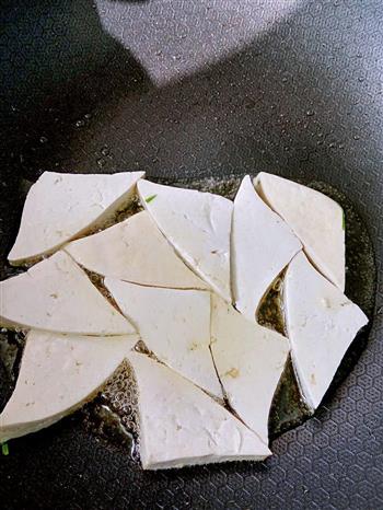 白菜木耳烧豆腐的做法图解3