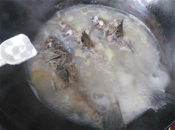 奶白黑鱼汤的做法步骤8