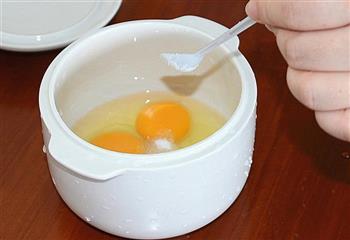 鸡蛋羹的制作方法及功效的做法图解3
