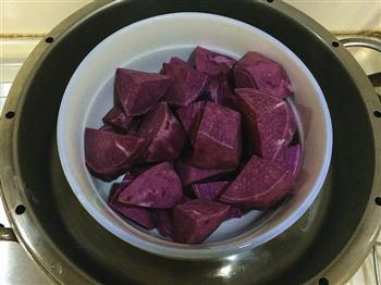 紫薯酥饼的做法图解1