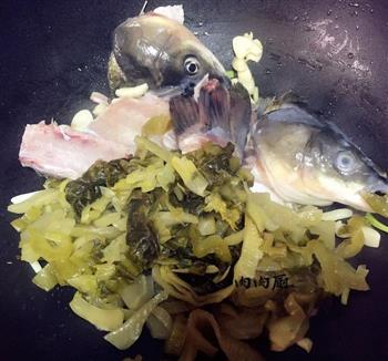 重庆酸菜鱼(鲜,香,辣,酸)的做法步骤16