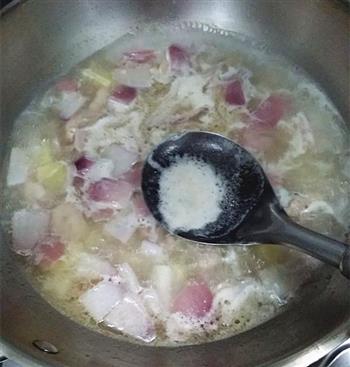 彩蔬奶炖鸡腿肉的做法步骤12