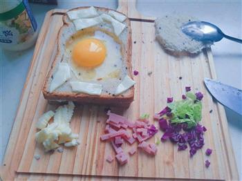 鸡蛋土司营养早餐的做法步骤1