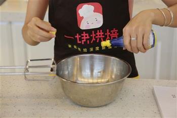 新手必学基础蛋糕-日式棉花蛋糕卷的做法步骤6