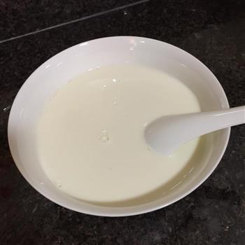 香甜牛奶糕+嫩滑炸牛奶的做法图解3