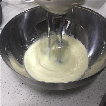 越桔酸奶冻芝士蛋糕的做法步骤6